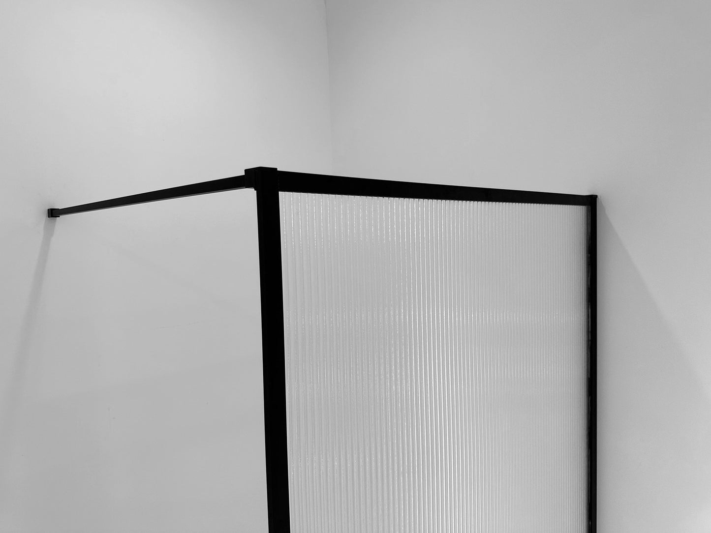 Square inloopdouche 1200 x 2000 x 8 mm nano geribbeld helder glas/mat zwart - WDtegels