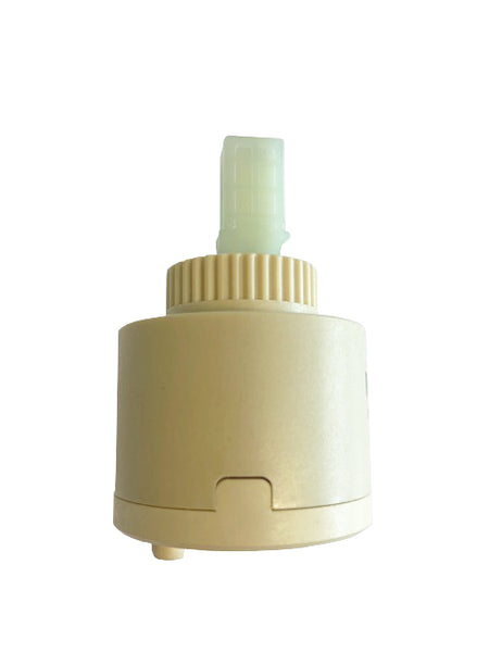 Ceramic interior for single-lever mixer taps