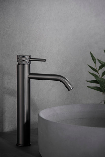 Ribbd XL wastafelkraan hoog met coldstart gunmetal PVD