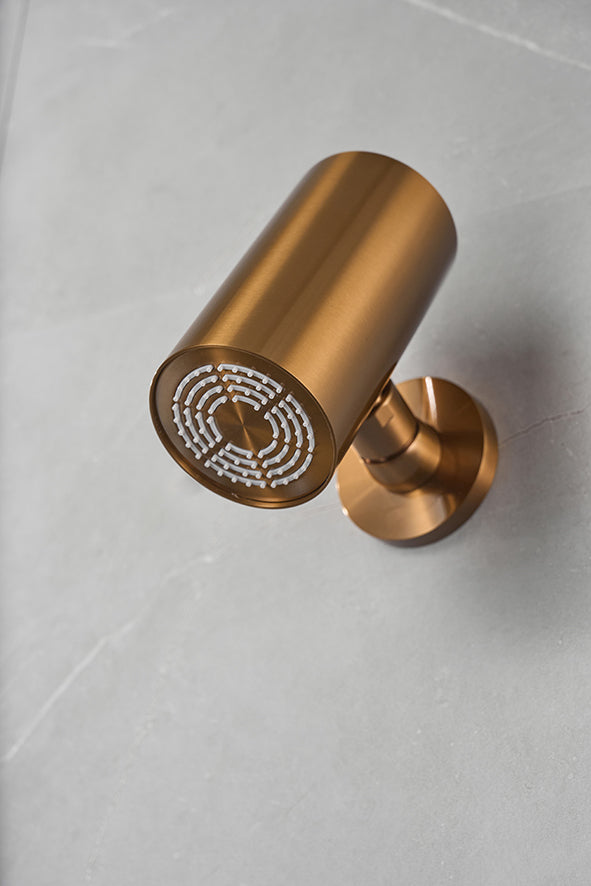 UniMatch Beam hoofddouche rond 1 stand met muurbevestiging geborsteld brons koper PVD - WDtegels
