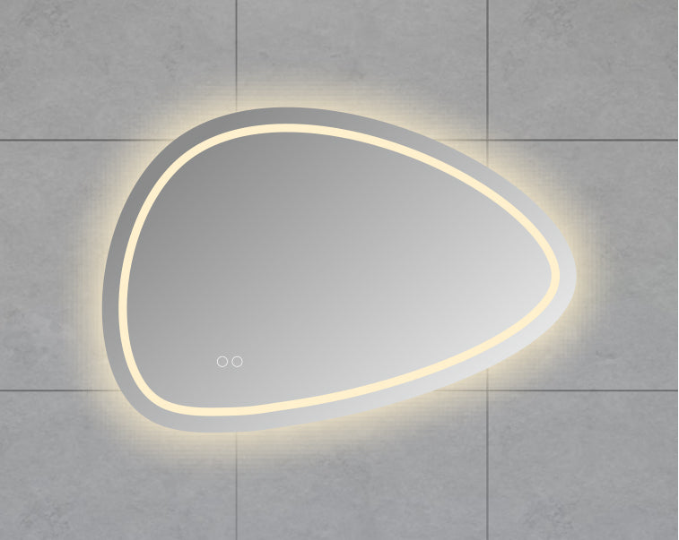 Lumora organische badkamerspiegel 80x55cm met LED-verlichting