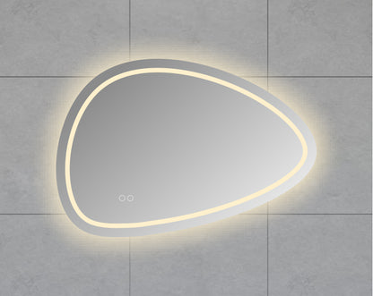 Lumora organische badkamerspiegel 80x55cm met LED-verlichting