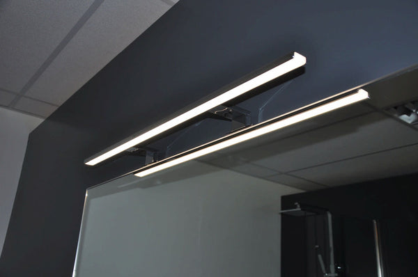 Iluminación LED para baño Tigris de Wiesbaden, 800 mm, doble