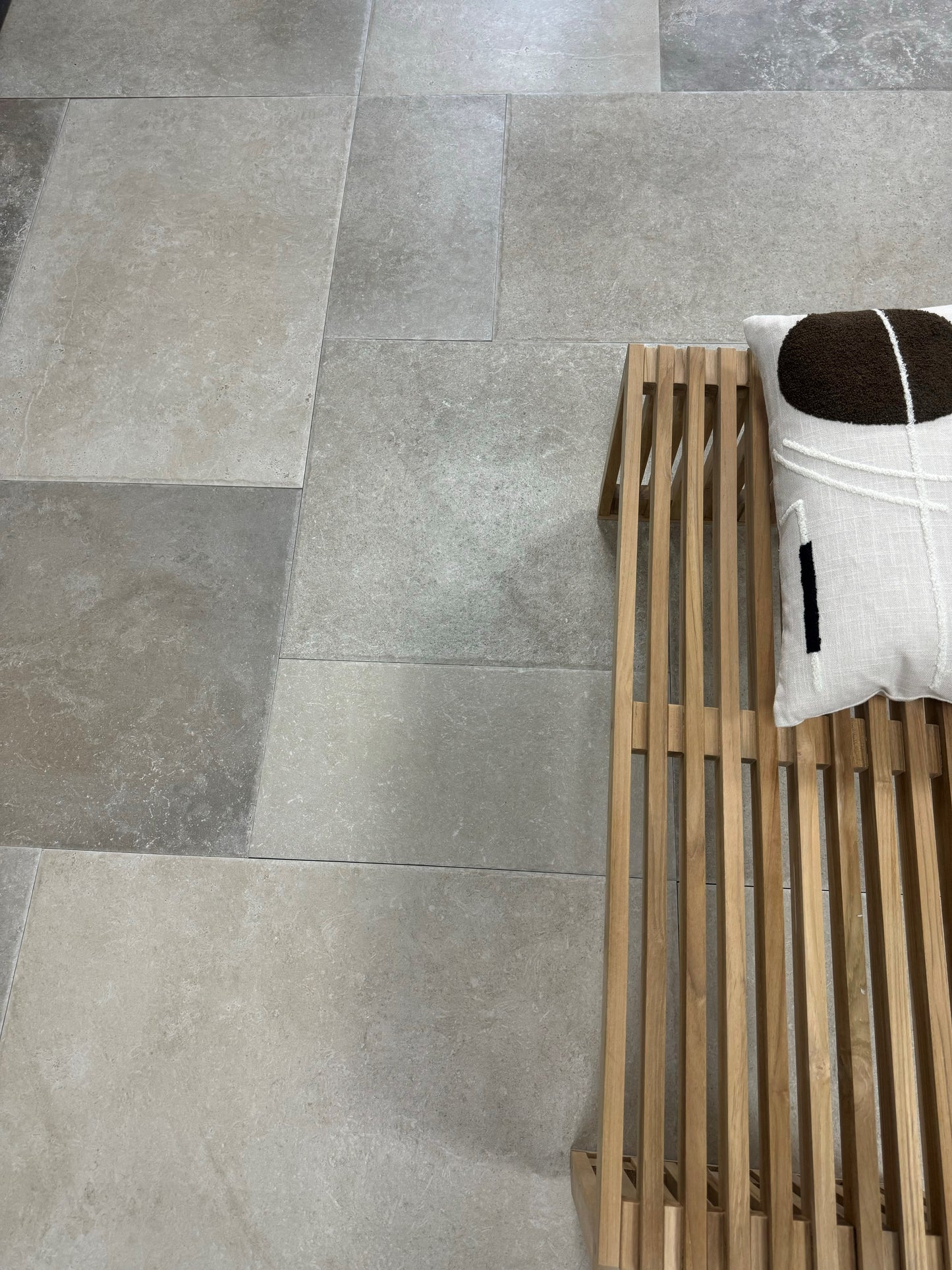 Chantilly Melange Nuit 60x60 chip - WDtegels