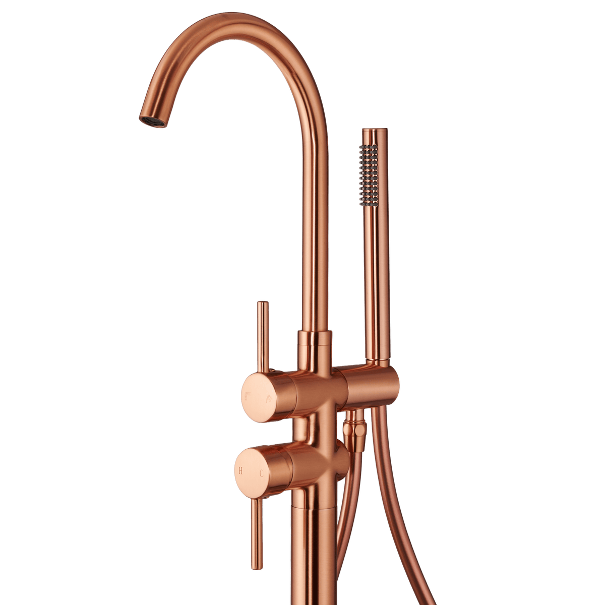 Detail van vrijstaande badkraan met handdouche Armonio in rosé koper