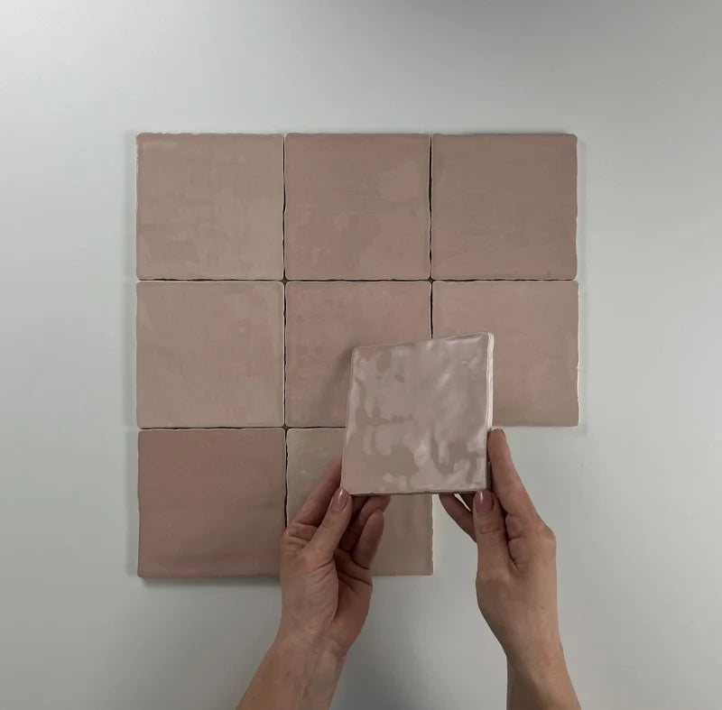 Forma de mano brillante rosa Moos 13x13