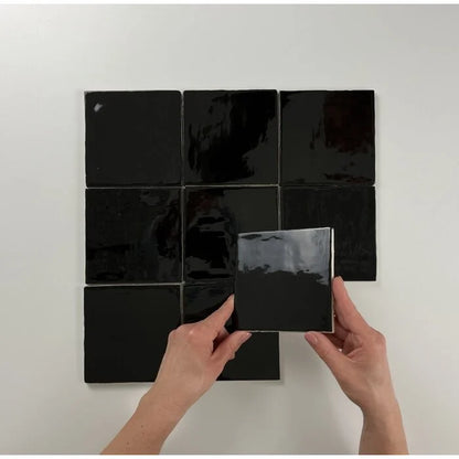 Old Dutch white tiles Black 13x13