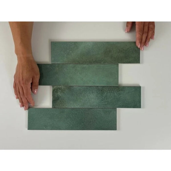Moon Green gloss 7.5x30