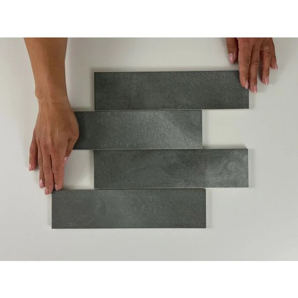 Moon Grey gloss 7.5x30