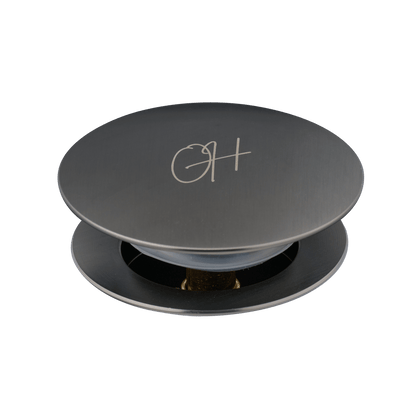 Detail van afvoerplug Flusso in gun metal met overloop
